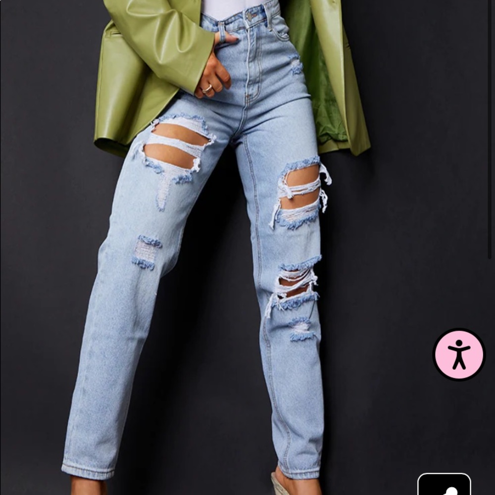 plt light washed ripped mom jeans